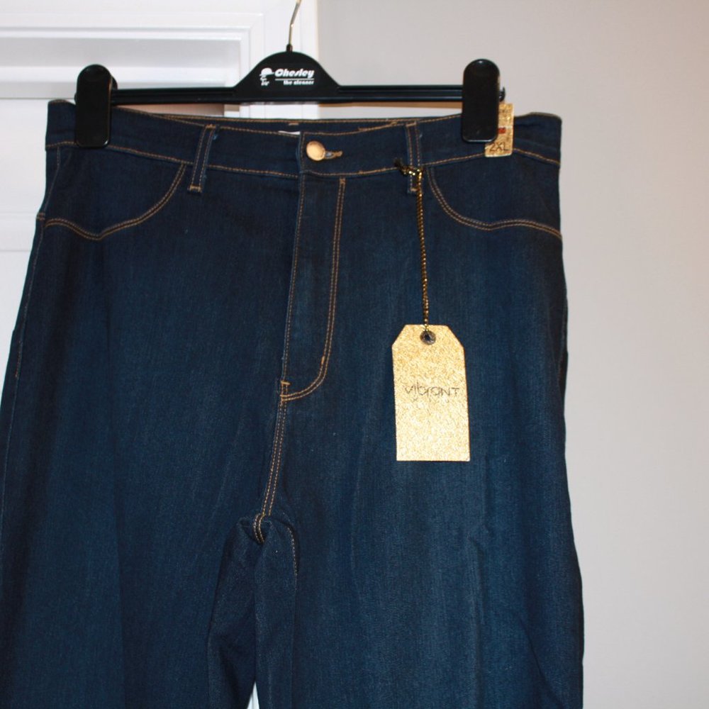 Vibrant Jeans - Flare High Rise Jeans - 2XL - Picture 3 of 7
